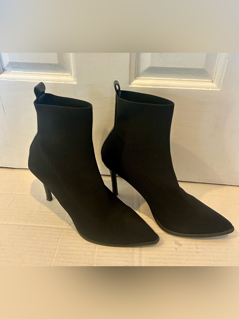 Steve Madden Black Pointed Toe Stretch Sock Booties
